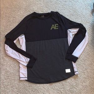 American Eagle Long Sleeve